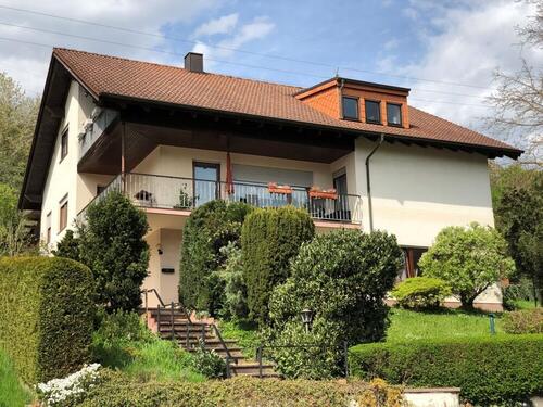 Foto - 3 Zimmer Dachgeschoßwohnung zur Miete in Collenberg