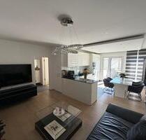 Design-3-Zimmer-Wohnung | Balkon | 2 Stellpl. | Provisionsfrei! - Hochheim am Main