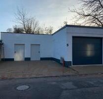 Motorrad Garage+E-Stellplatz Straba Endstelle E. Brändströmstraße - Halle (Saale) Damaschkestraße