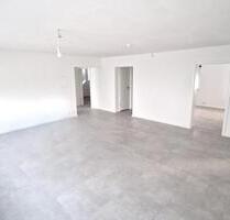 Zentrale 4Zi EG Wohnung - Hofheim, 95qm, Barrierearm, 2 Garagen - Hofheim am Taunus