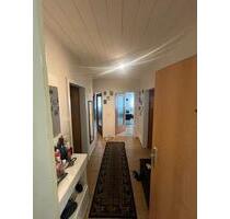 Schöne 2 ZKDB mit Balkon in Köln-Höhenberg