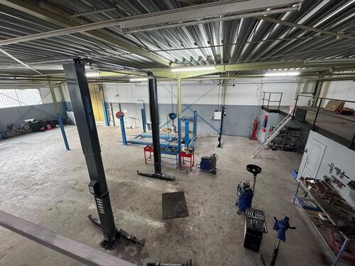 Foto - Vielseitig nutzbare Lager- Gewerbehalle im Gewerbepark