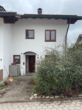 Foto - Wohntraum für die ganze Familie-Reiheneckhaus im Grünen