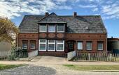 Foto - Einfamilienhaus mit Stall und Scheune