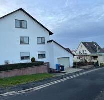 Zweifamilienhaus - 349.000,00&nbsp;EUR Kaufpreis, ca.&nbsp; 226,00&nbsp;m&sup2; in Hammelburg (PLZ: 97762)