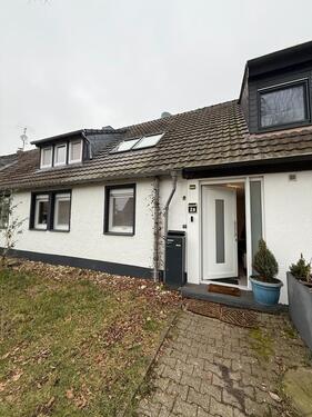 Foto - Doppehaushälfte zu vermieten - 1.600,00&nbsp;EUR Kaltmiete, ca.&nbsp; 122,00&nbsp;m&sup2;