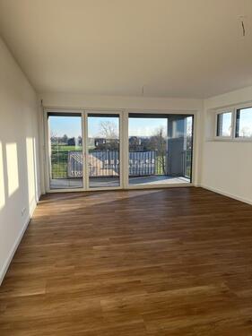 Foto - Erstbezug! Moderne 3-Zimmer-Wohnung mit Balkon & KfW40 QNG
