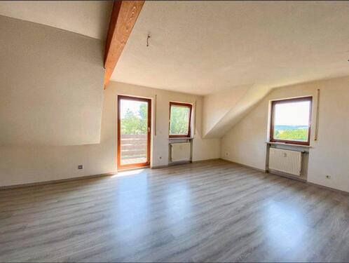 Foto - 3 Zimmer Wohnung zur Miete - 650,00&nbsp;EUR Kaltmiete, ca.&nbsp; 81,00&nbsp;m&sup2;