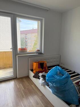 Foto - Möblierte 1-Zimmer-Wohnung (33m²) mit EBK & Balkon