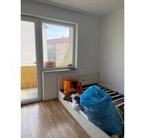 Möblierte 1-Zimmer-Wohnung (33m²) mit EBK & Balkon - Nürnberg Sankt Leonhard