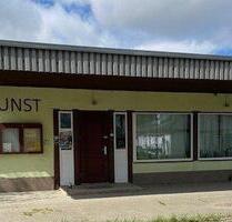 ehemal. Dorfkonsum in Meck Pomm für Künstler, Handwerker oder so - Borrentin