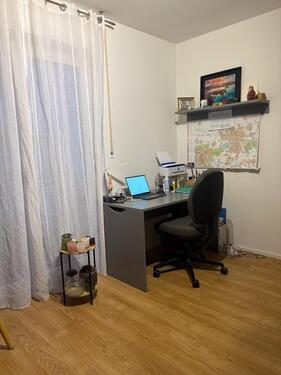 Foto - Möbliertes WG Zimmer ab sofort - 520,00&nbsp;EUR Kaltmiete, ca.&nbsp; 15,00&nbsp;m&sup2;