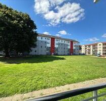 Großzügig geschnittene 2,5-Zi.-Wohnung im Erdgeschoss mit Balkon! - Leverkusen Alkenrath