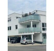 Netphen, 3 ZKB ca. 125m Whg. mit großer Sonnenterrasse in zentraler Topp Lage- hoher Wohnwert