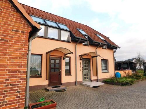 Foto - EFH mit ELW ca 137 m2 Wohnfläche