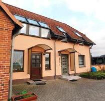 EFH mit ELW ca 137 m2 Wohnfläche - Sternberg