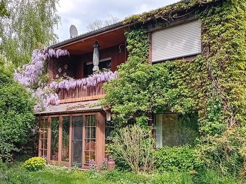 Foto - Schöne Wohnung im Dachgeschoss - 570,00 EUR Kaltmiete, ca.  80,00 m²