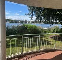 Wasserlage: 3-Zimmer-Wohnung mit Garten & Steg in Berlin