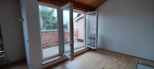 Foto - 2 Zimmer Dachgeschoßwohnung zur Miete in Traunreut