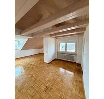 3,5 Zimmer DG Wohnung im Herzen von Memmelsdorfs - Bamberg Bamberg-Ost