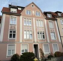 Lüdenscheid: Charmante 2-Zimmer-Altbau-Wohnung mit großem Balkon in bester Wohnlage 