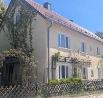 Charmantes Haus in Wolfsegg - 349.000,00&nbsp;EUR Kaufpreis, ca.&nbsp; 160,00&nbsp;m&sup2; in Wolfsegg (PLZ: 93195)