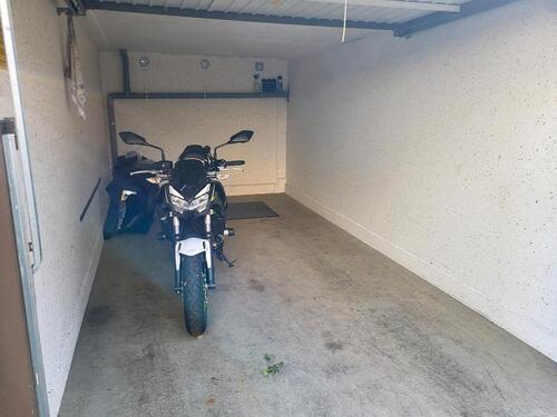Foto - Hälfte einer Garage zu vermieten Kassel Nord