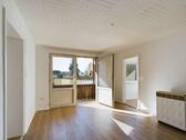 Foto - VERMIETUNG: NEU renovierte 3-Zimmer-Wohnung mit Balkon im Schafsteg.