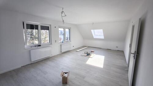 Foto - Bequeme DG Wohnung in Altrip - 950,00&nbsp;EUR Kaltmiete, ca.&nbsp; 79,00&nbsp;m&sup2;