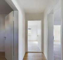 VERMIETUNG: NEU renovierte 2-Zimmer-Wohnung in der Lange Wiesen. - Rödental
