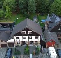 Einziehen & Wohlfühlen: Gepflegte Doppelhaushälfte, ruhige Lage - Reichshof Einziehen & Wohlfühlen: Gepflegte Doppelhaushälfte, ruhige Lage - Reichshof