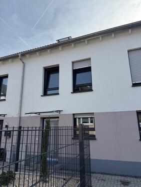Foto - 5 Zimmer Reihenhaus zur Miete in Rodenbach