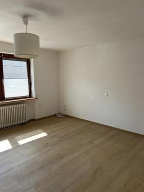 Foto - 9 Zimmer Mehrfamilienhaus, Wohnhaus zum Kaufen in Frammersbach