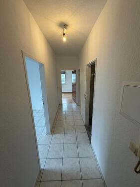 Foto - Frisch renovierte Erdgeschoßwohnung in zentraler Lage