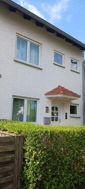 Foto - Ich verkaufe ein Reihenmittelhaus.