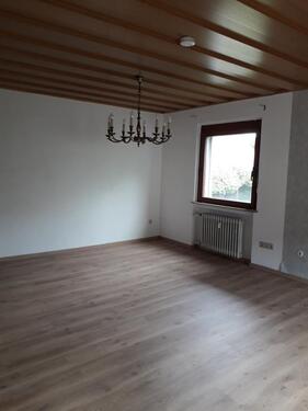 Foto - Pendlerwohnung: 2,5 Zimmer mit Hochterrasse in Roth