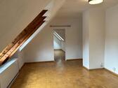 Foto - Helle 2 Zimmer Dachgeschoss-Wohnung