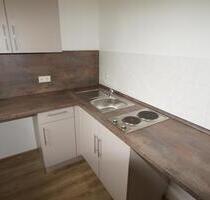 1-RWE, Nachtstromheizung, 1. OG mit Zeitmietvertrag - Dippoldiswalde