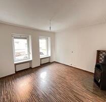 2-Zimmer-Wohnung mit Kamin Einbauküche Keller Gemeinschaftsgaten - Pirmasens Fehrbach