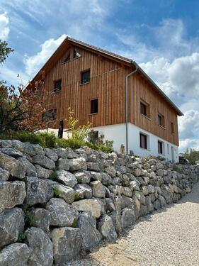 Foto - Schöne 4-Zimmerwohnung mit Garten und Terrasse zu vermieten