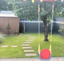 Doppelhaushälfte mit Garten von Eigentümer zu verkaufen - Duisburg Ruhrort