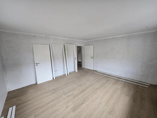 Foto - Hochwertig sanierte 3-Zimmer-Wohnung ca. 75 m² zu vermieten