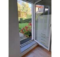Attraktive 2,5 Raum Wohnung mit Terrasse,Garten und EBK - Essen Stadtbezirk III