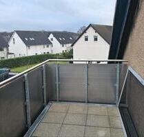 renovierte Dachgeschosswohnung - 940,00&nbsp;EUR Kaltmiete, ca.&nbsp; 77,00&nbsp;m&sup2; in Castrop-Rauxel (PLZ: 44581) Becklem