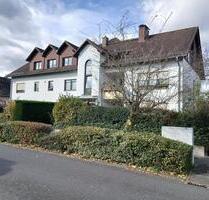 gemütliche Dachgeschosswohnung mit offener Galerie und Loggia - Rödermark