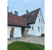 Sanierte Doppelhaushälfte - 125.000,00 EUR Kaufpreis, in Munster (PLZ: 29633)