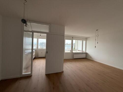 Foto - 4.5 Zimmer Dachgeschoßwohnung zur Miete in Bonn