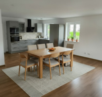 Großzügige, lichtdurchflutete 3-Zimmer Wohnung mit Balkon& Garten - Stötten am Auerberg