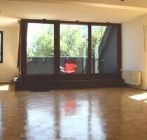 Helle Maisonette in Bredeney - 1.420,00&nbsp;EUR Kaltmiete, ca.&nbsp; 112,00&nbsp;m&sup2; in Essen (PLZ: 45133) Stadtbezirk IX
