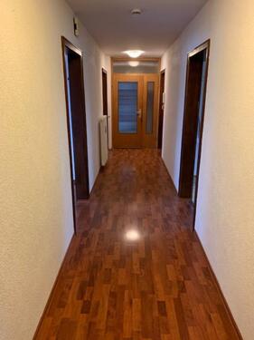 Foto - Braunfels 4 Zimmer, Küche, Bad, Abstellraum, Keller